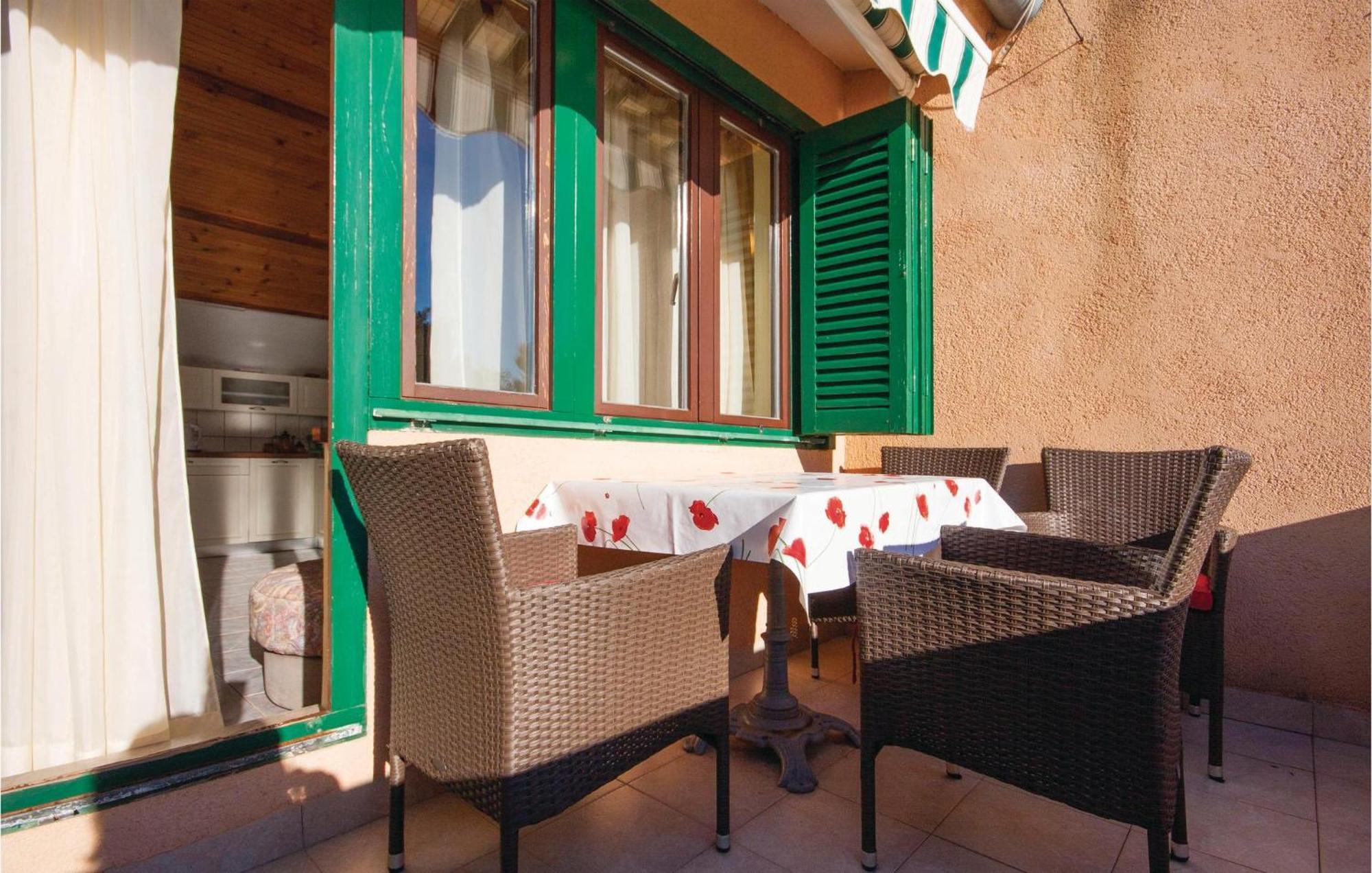Awesome Apartment In Jadrija With Wifi Экстерьер фото