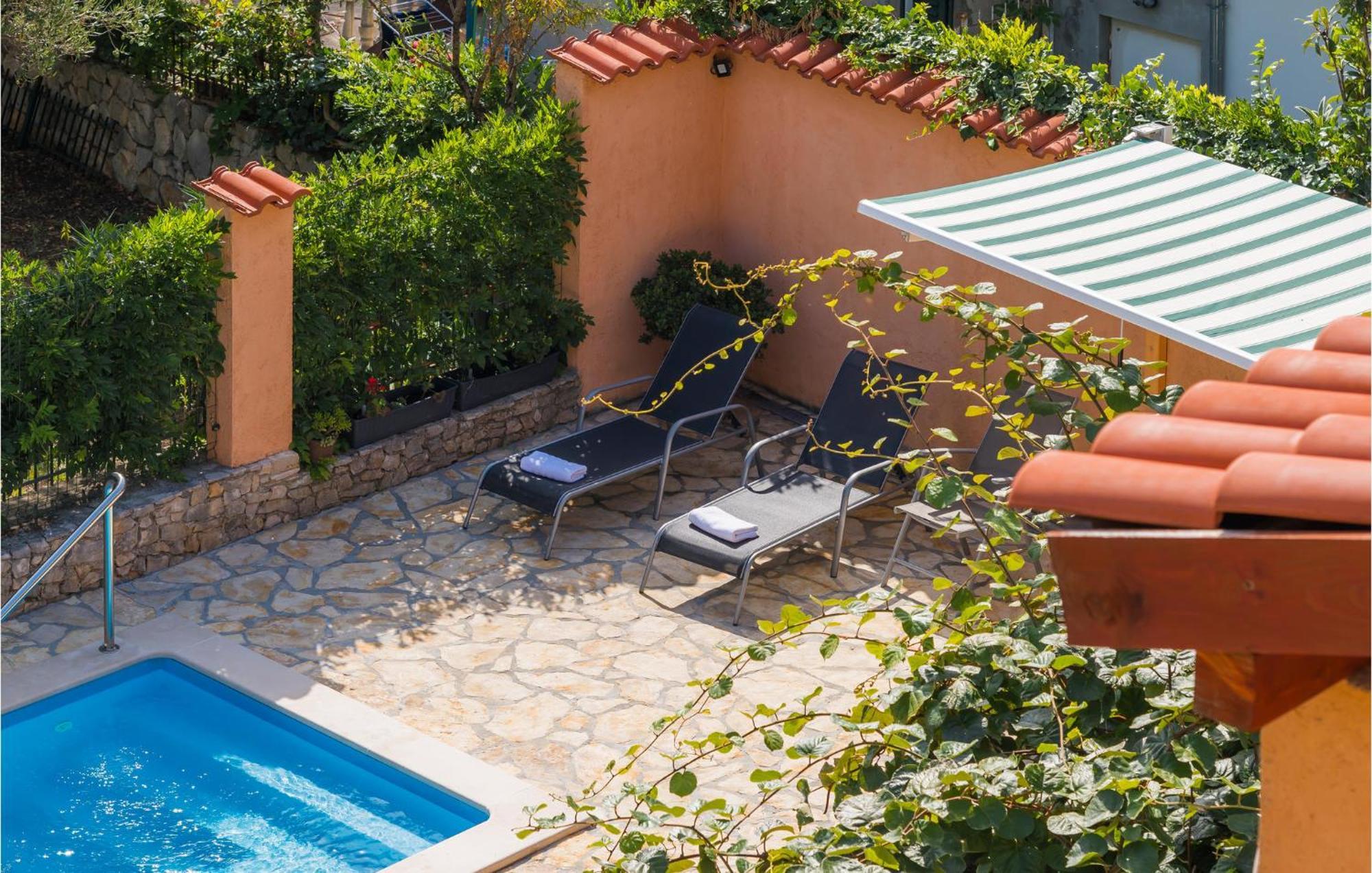 Awesome Apartment In Jadrija With Wifi Экстерьер фото