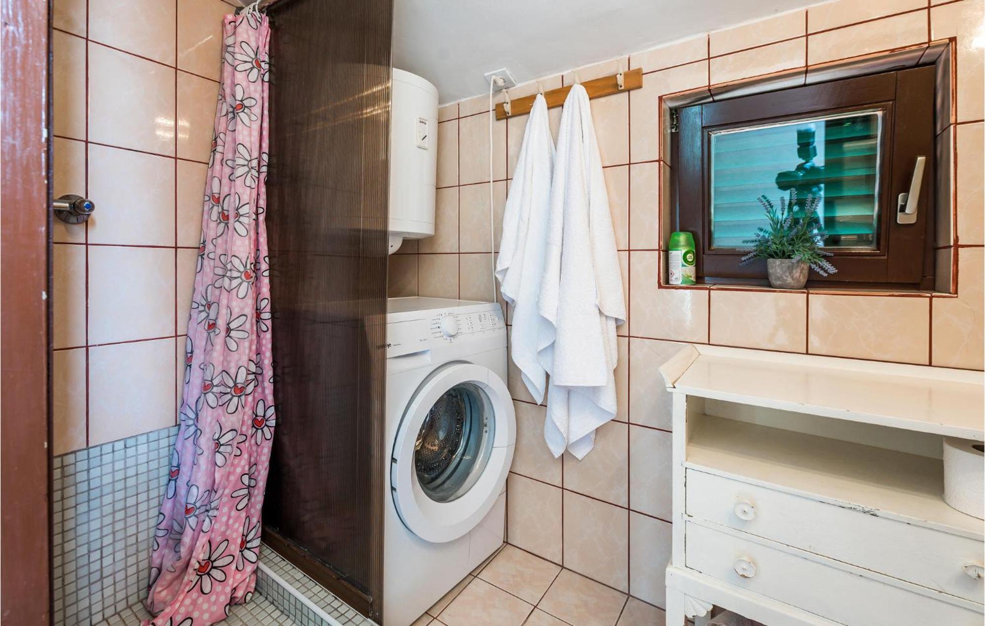 Awesome Apartment In Jadrija With Wifi Экстерьер фото